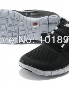 woman's sports running shoes size euro